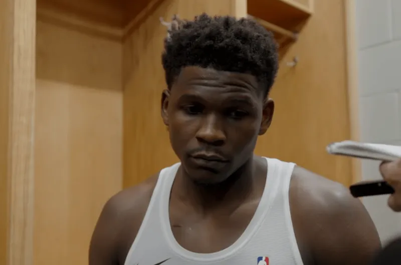 开云体育登录入口-爱德华兹采访全文：我出现了太多失误，而且投篮也没怎么进