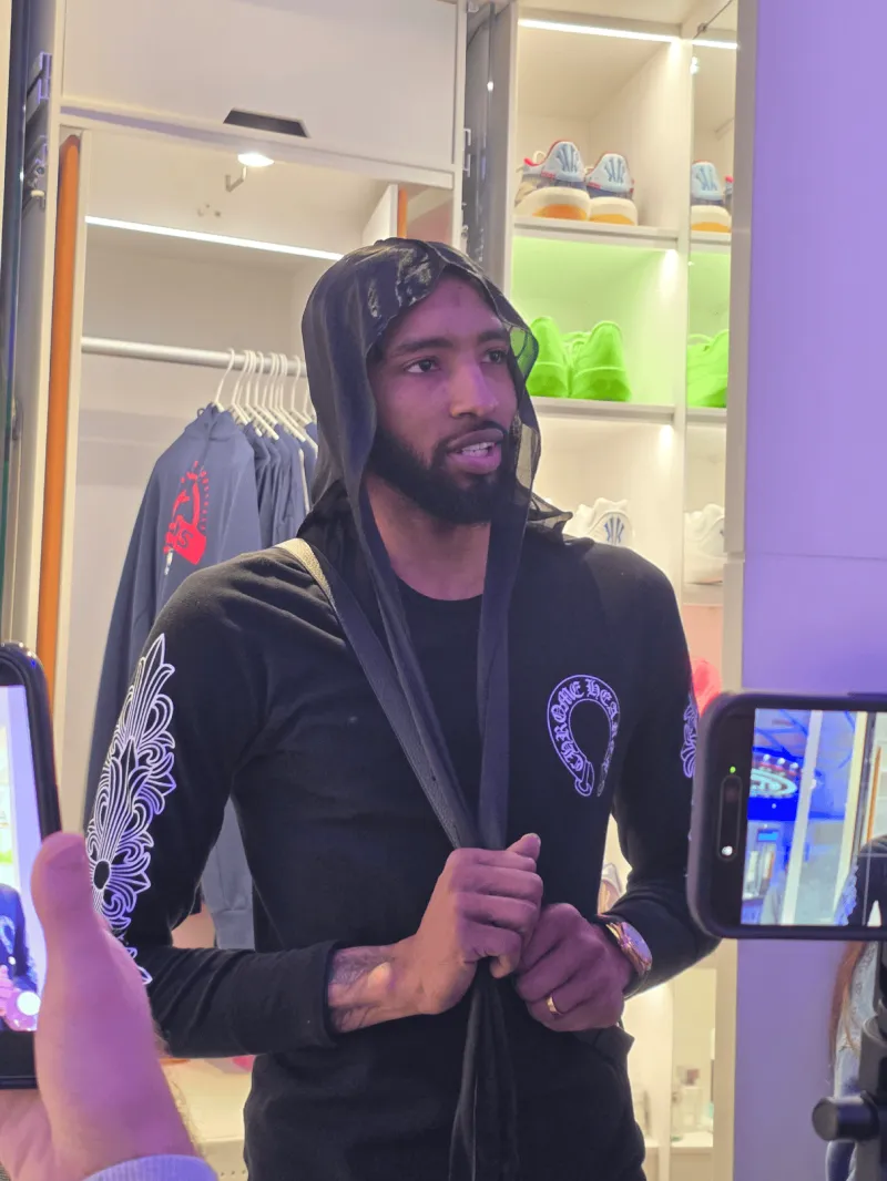 开云最新登录地址-小琼斯谈对阵开拓者：我们别无选择，只能拼尽全力奋力争胜